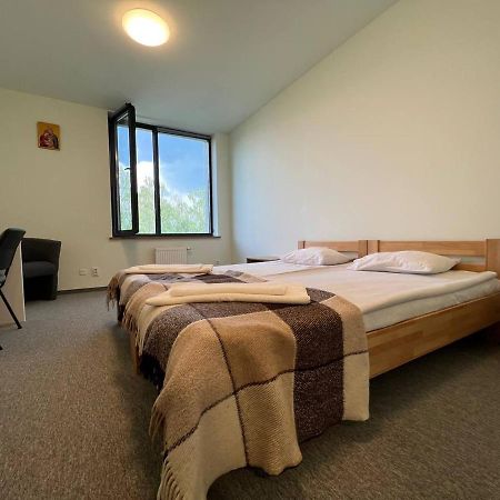 Ucu Inn - Кімнати Для Гостей Лвив Екстериор снимка